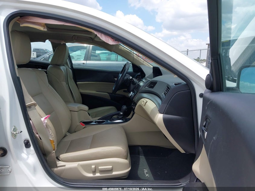 2016 Acura Ilx VIN 19UDE2F76GA011836 IAAI salvage auction — REAR END, Salvage Title, sold $1,925 on 2026-08-27 (photo 5)