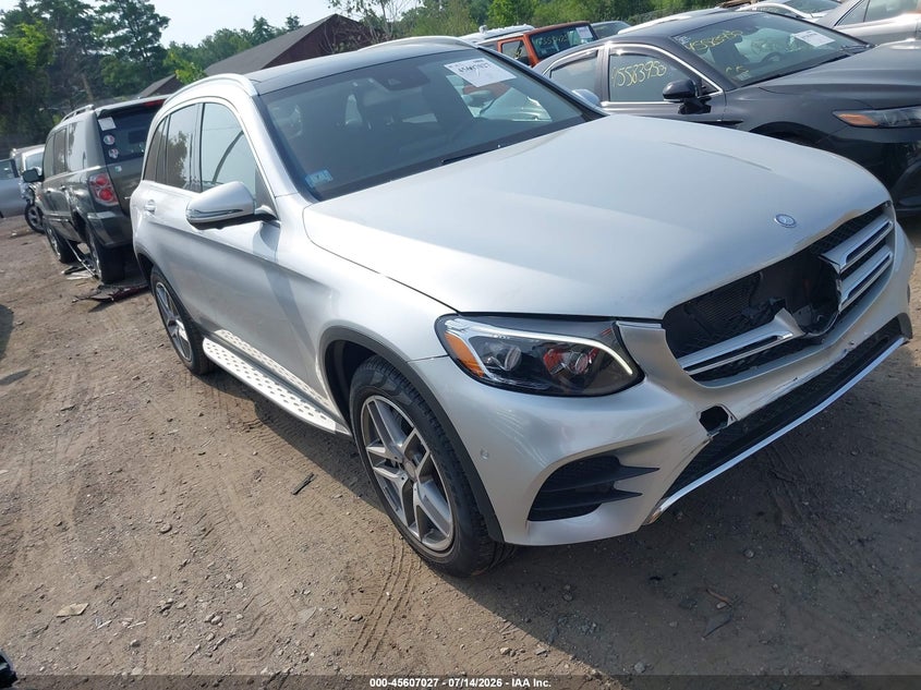 2016 Mercedes-benz Glc VIN WDC0G4KB3GF113007 IAAI salvage auction — FRONT END, Wait Title, sold $11,875 on 2026-07-31 (photo 1)