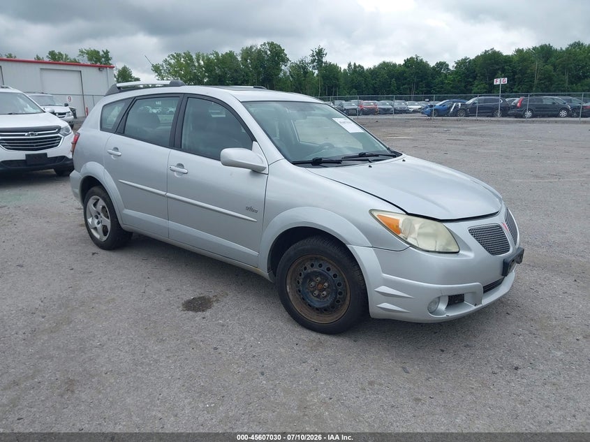 2005 Pontiac Vibe VIN 5Y2SM63815Z435338 IAAI salvage auction — NORMAL WEAR, Clear (New York), sold $175 on 2026-07-21 (photo 1)