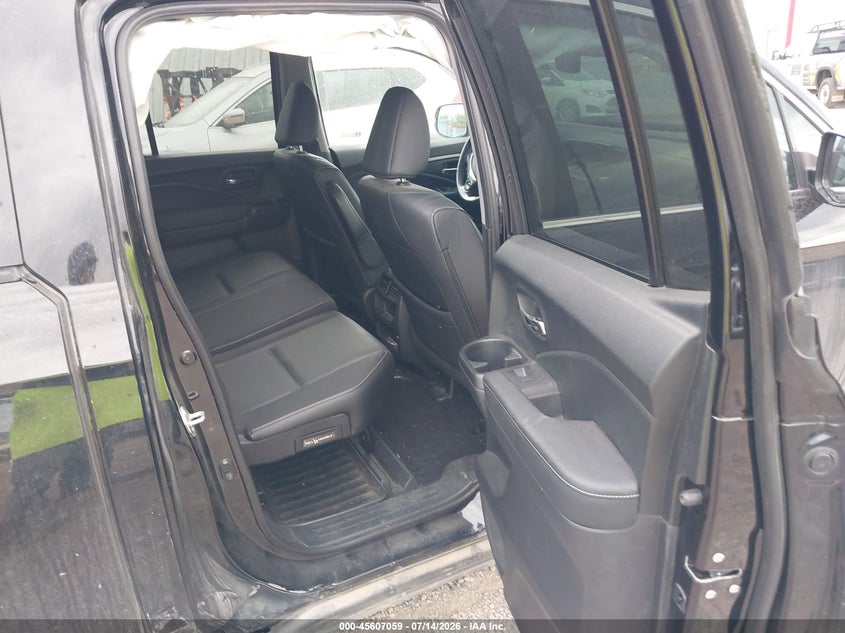 2023 Honda Ridgeline VIN 5FPYK3F56PB050888 IAAI salvage auction — SIDE, Salvage (Montana), sold $9,800 on 2026-08-10 (photo 8)