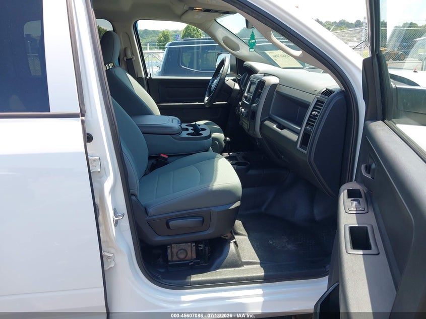 2017 Ram 3500 VIN 3C63R3GL4HG762329 — IAAI salvage auction photo