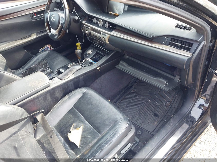 2014 Lexus ES VIN JTHBK1GG5E2100374 IAAI salvage auction — FRONT & REAR, Mv-907A (New York), sold $800 on 2026-07-28 (photo 5)