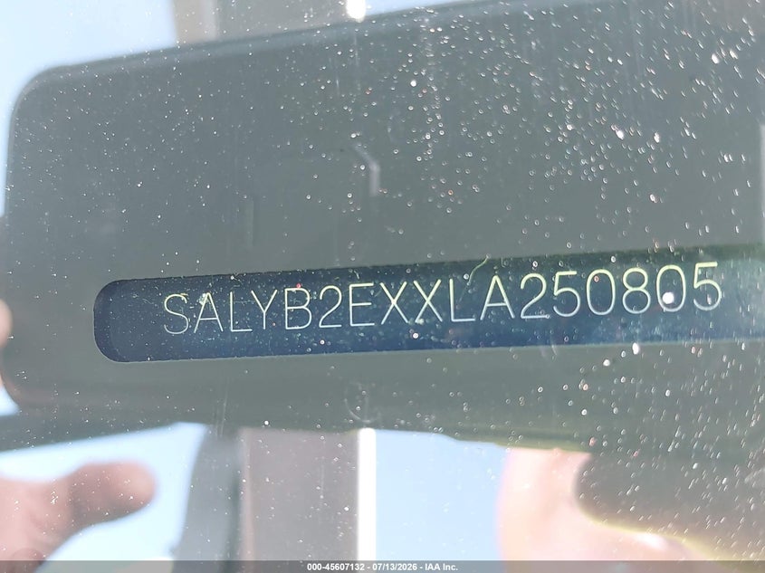 2020 Land rover Range rover velar VIN SALYB2EXXLA250805 IAAI salvage auction — LEFT SIDE, Wait Title, sold $9,950 on 2026-09-03 (photo 9)