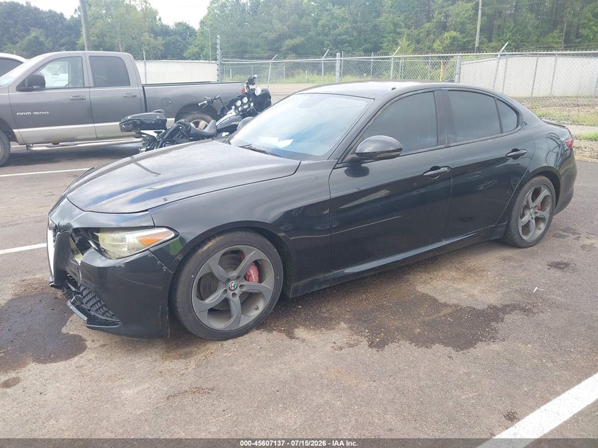 2017 Alfa romeo Giulia VIN ZARFAEBN7H7532433 IAAI salvage auction — FRONT END, Salvage (Mississippi), sold $5,100 on 2026-08-20 (photo 2)
