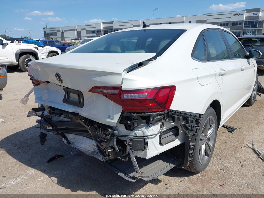 2024 Volkswagen Jetta VIN 3VW7M7BUXRM027743 IAAI salvage auction — FRONT & REAR, Salvage Title, sold $3,250 on 2026-08-21 (photo 6)