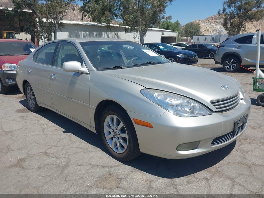 2003 Lexus Es 300 VIN JTHBF30G536000873 IAAI salvage auction — NORMAL WEAR, Clear - Dealer Only (California), sold $275 on 2026-07-28 (photo 1)