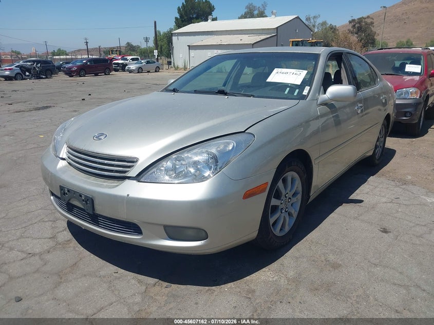 2003 Lexus Es 300 VIN JTHBF30G536000873 IAAI salvage auction — NORMAL WEAR, Clear - Dealer Only (California), sold $275 on 2026-07-28 (photo 2)