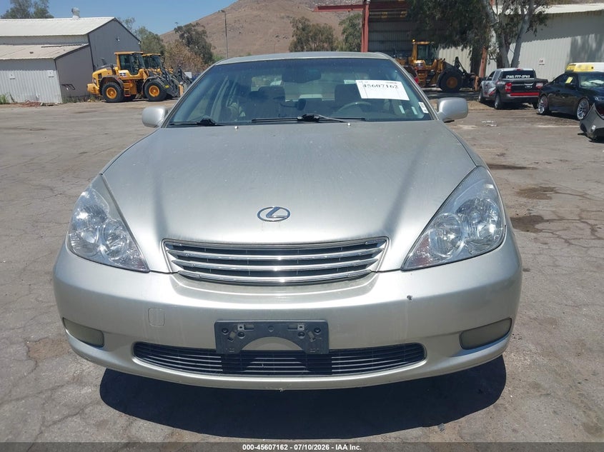 2003 Lexus Es 300 VIN JTHBF30G536000873 IAAI salvage auction — NORMAL WEAR, Clear - Dealer Only (California), sold $275 on 2026-07-28 (photo 6)
