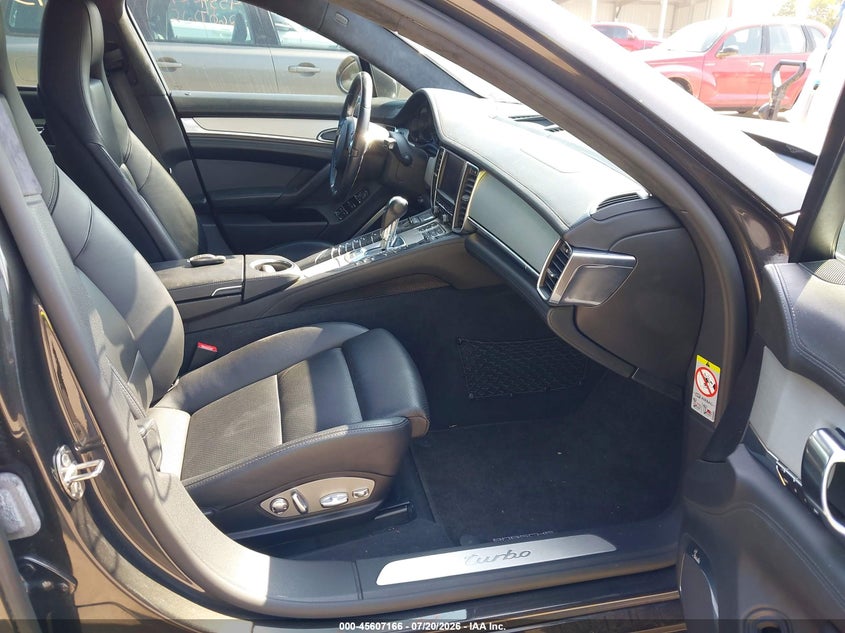 2010 Porsche Panamera VIN WP0AC2A76AL090970 IAAI salvage auction — NORMAL WEAR, Nrc Lienholder Repossession Paperwork (Maine), sold $25 on 2026-07-27 (photo 5)