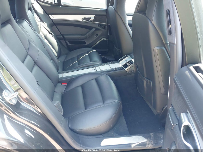 2010 Porsche Panamera VIN WP0AC2A76AL090970 IAAI salvage auction — NORMAL WEAR, Nrc Lienholder Repossession Paperwork (Maine), sold $25 on 2026-07-27 (photo 8)