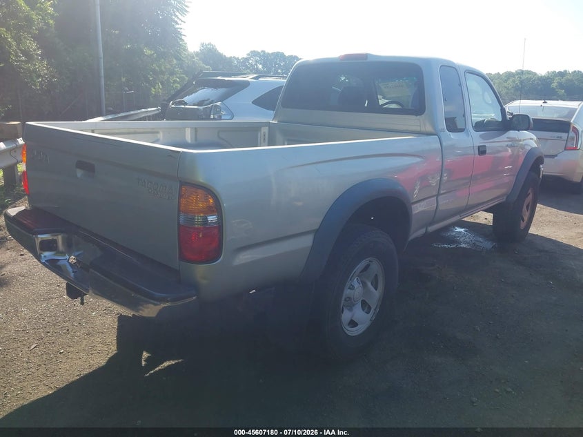2001 Toyota Tacoma VIN 5TESM92N41Z845025 IAAI salvage auction — NORMAL WEAR, Clear (North Carolina), sold $4,525 on 2026-07-16 (photo 4)