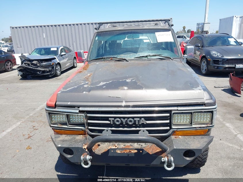 1989 Toyota Land cruiser VIN JT3FJ62GXK0096263 IAAI salvage auction — NORMAL WEAR, Clear-Dealer Only (Wisconsin), sold $2,050 on 2026-07-30 (photo 6)