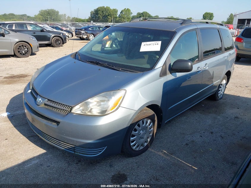 2004 Toyota Sienna VIN 5TDZA23C44S209220 IAAI salvage auction — NORMAL WEAR, Clear (Illinois), sold $450 on 2026-07-22 (photo 2)