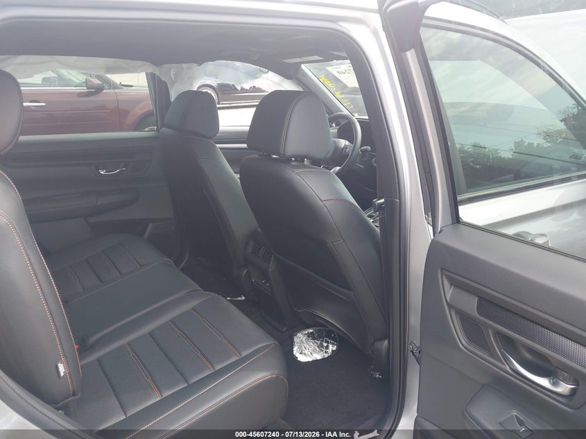 2026 Honda Cr-v VIN 7FARS6H88TE107287 IAAI salvage auction — SIDE, Salvage Title, sold $11,900 on 2026-07-26 (photo 8)