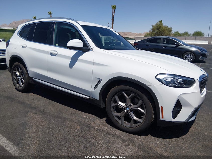 2022 BMW X3 VIN 5UX53DP01N9H43331 — IAAI salvage auction photo