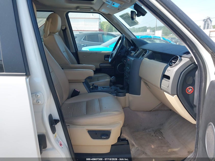 2006 Land rover Lr3 VIN SALAE254X6A383082 IAAI salvage auction — NORMAL WEAR, Clear (Illinois), sold $450 on 2026-07-20 (photo 5)