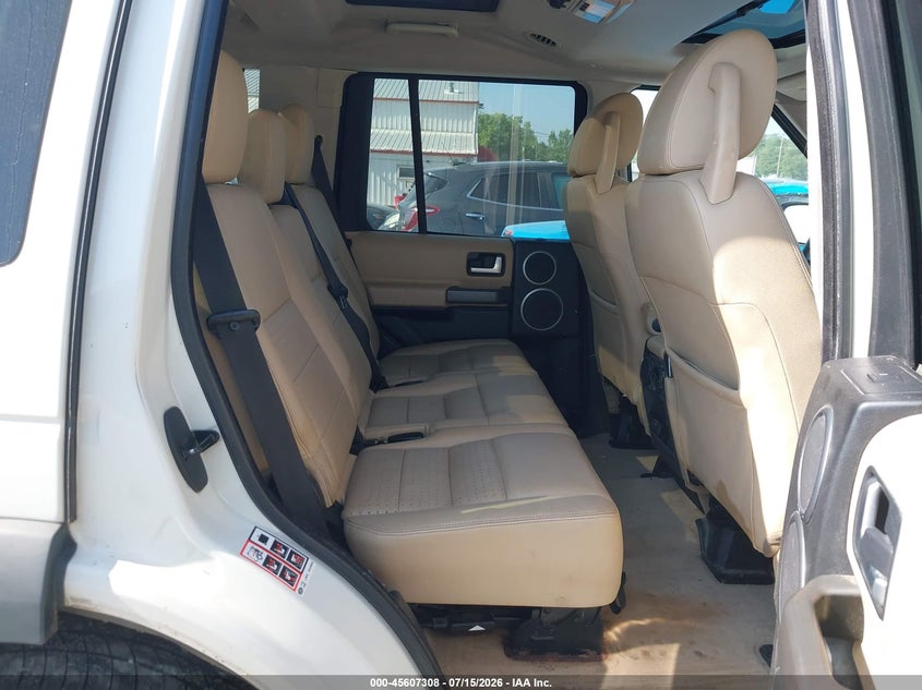 2006 Land rover Lr3 VIN SALAE254X6A383082 IAAI salvage auction — NORMAL WEAR, Clear (Illinois), sold $450 on 2026-07-20 (photo 8)