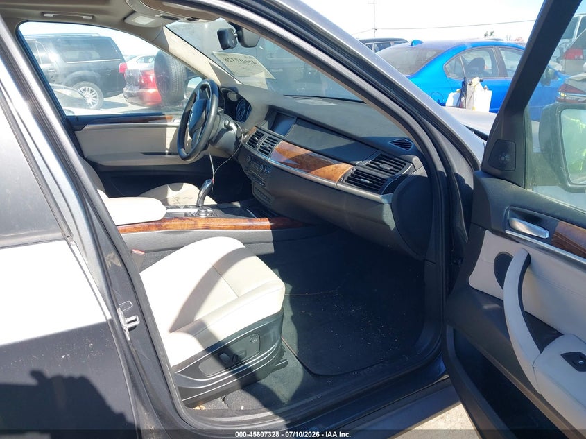 2012 BMW X5 VIN 5UXZV4C5XCL766164 IAAI salvage auction — NORMAL WEAR, Clear - Dealer Only (California), sold $600 on 2026-07-23 (photo 5)