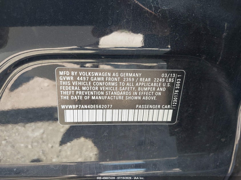 2013 Volkswagen Passat cc VIN WVWBP7AN4DE562077 IAAI salvage auction — LEFT FRONT, Clear (Wisconsin), sold $425 on 2026-07-28 (photo 9)
