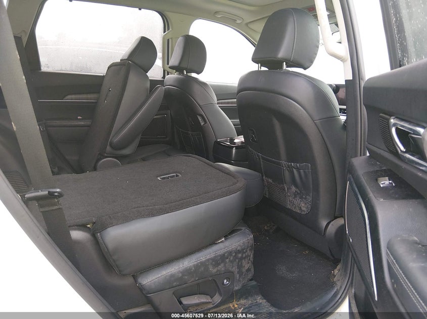 2024 Kia Telluride VIN 5XYP54GCXRG431640 IAAI salvage auction — WATER/FLOOD, Salvage (Louisiana), sold $5,400 on 2026-07-29 (photo 8)