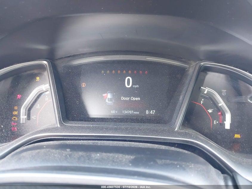 2018 Honda Civic VIN 2HGFC3A58JH758180 IAAI salvage auction — LEFT FRONT, Salvage Title, sold $5,900 on 2026-08-22 (photo 7)