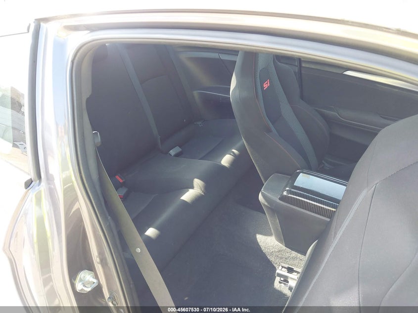2018 Honda Civic VIN 2HGFC3A58JH758180 IAAI salvage auction — LEFT FRONT, Salvage Title, sold $5,900 on 2026-08-22 (photo 8)