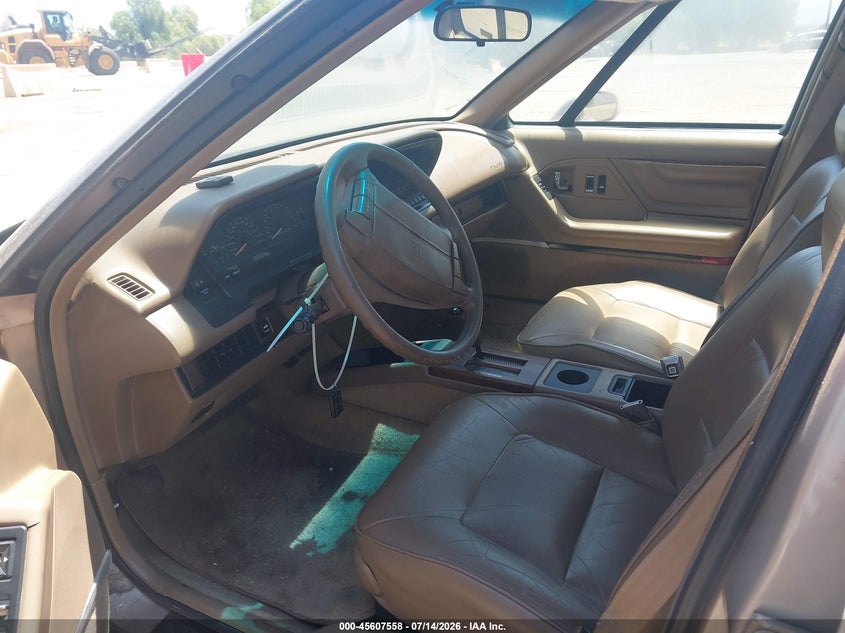 1992 Oldsmobile .88 VIN 1G3HY53L1NH375242 IAAI salvage auction — SIDE, Clear - Dealer Only (California), sold $75 on 2026-07-21 (photo 5)