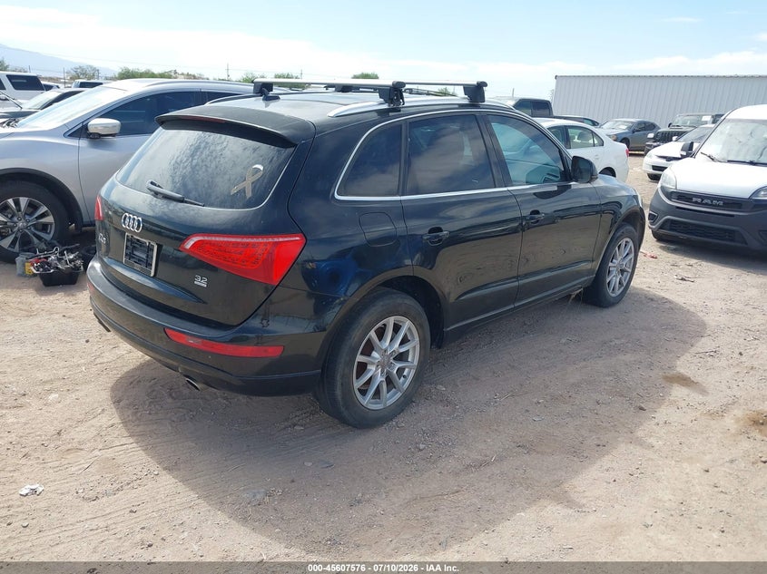 2010 Audi Q5 VIN WA1LKAFP3AA020511 IAAI salvage auction — NORMAL WEAR, Clear-Dealer Only (Arizona), sold $225 on 2026-07-30 (photo 4)