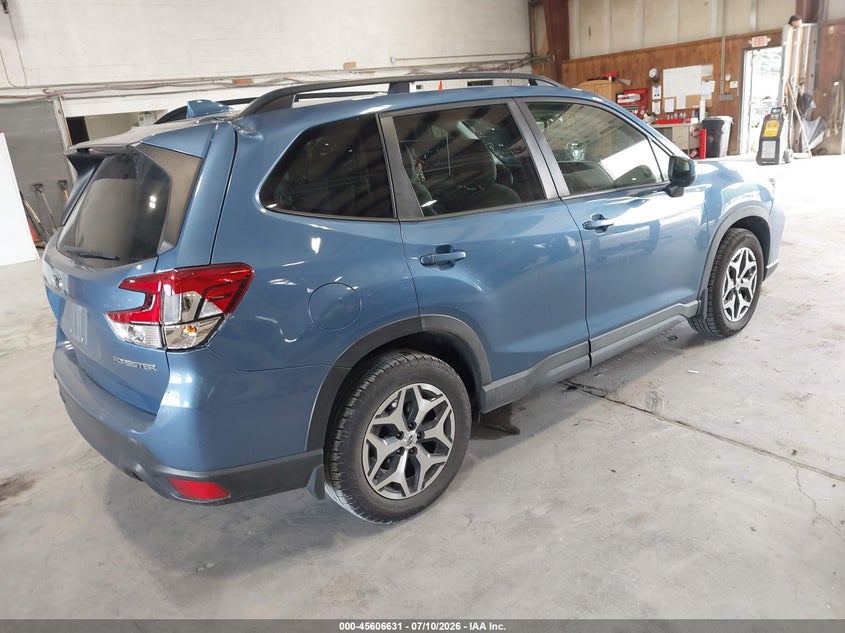 2020 Subaru Forester VIN JF2SKAJCXLH491315 IAAI salvage auction — STORM DAMAGE, Salvage Title, sold $1,750 on 2026-07-22 (photo 4)