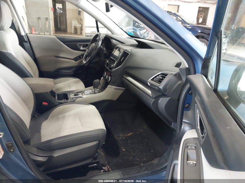 2020 Subaru Forester VIN JF2SKAJCXLH491315 IAAI salvage auction — STORM DAMAGE, Salvage Title, sold $1,750 on 2026-07-22 (photo 5)