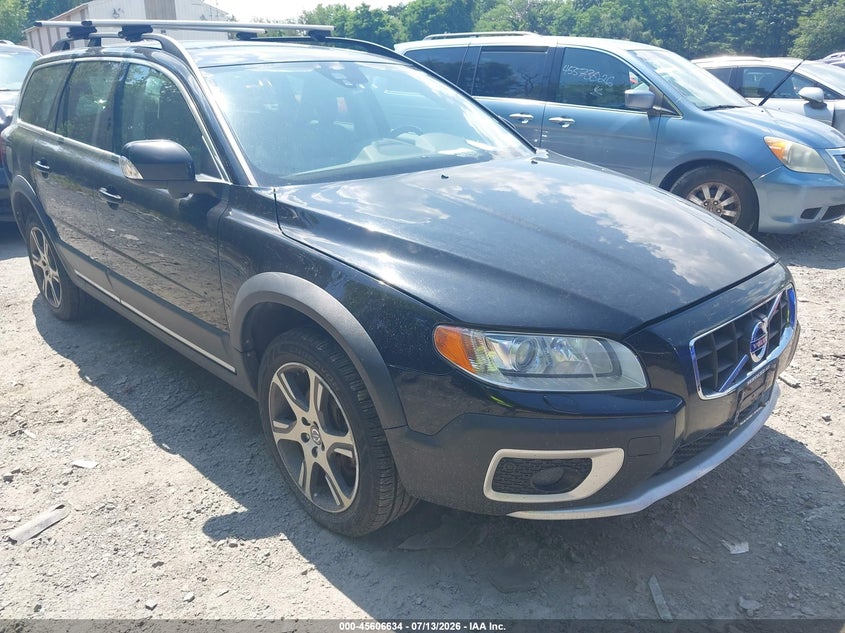 2013 Volvo Xc70 VIN YV4902BZ5D1163982 IAAI salvage auction — NORMAL WEAR, Clear (New York), sold $400 on 2026-07-28 (photo 6)