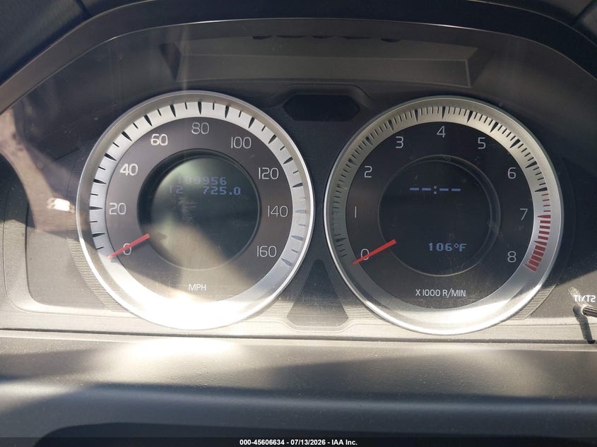 2013 Volvo Xc70 VIN YV4902BZ5D1163982 IAAI salvage auction — NORMAL WEAR, Clear (New York), sold $400 on 2026-07-28 (photo 7)