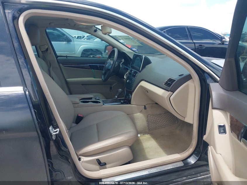 2009 Mercedes-benz C class VIN WDDGF54X99R078535 IAAI salvage auction — NORMAL WEAR, Original (Texas), sold $975 on 2026-08-03 (photo 5)