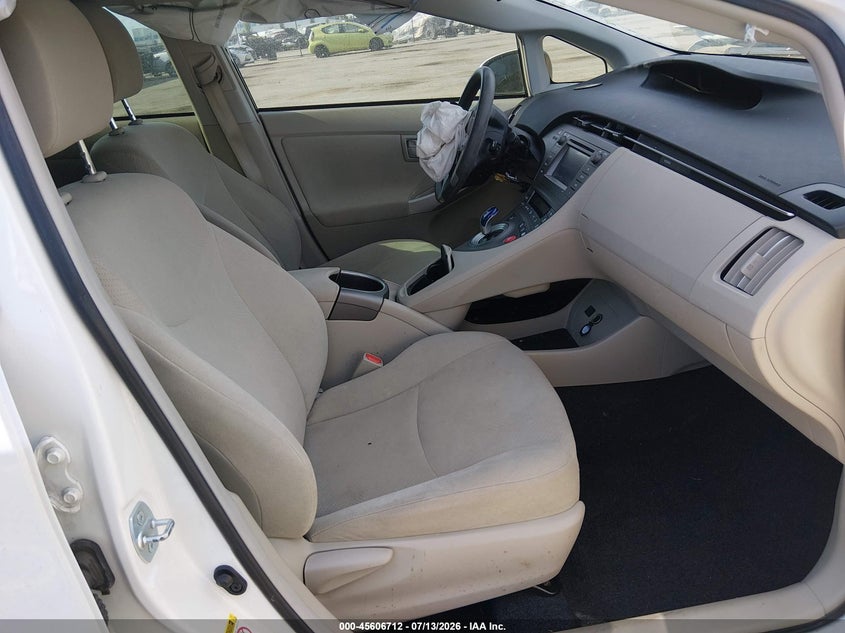 2014 Toyota Prius VIN JTDKN3DU1E1768130 IAAI salvage auction — FRONT END, Salvage (California), sold $875 on 2026-07-29 (photo 5)