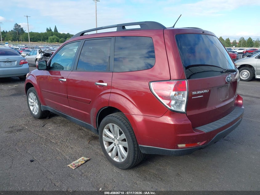 2012 Subaru Forester VIN JF2SHBDCXCH419966 IAAI salvage auction — NORMAL WEAR, Clear (Oregon), sold $675 on 2026-07-23 (photo 3)