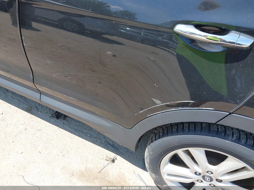 2013 Hyundai Santa fe VIN 5XYZWDLA2DG088857 IAAI salvage auction — NORMAL WEAR, Clear (Massachusetts), sold $50 on 2026-07-22 (photo 6)
