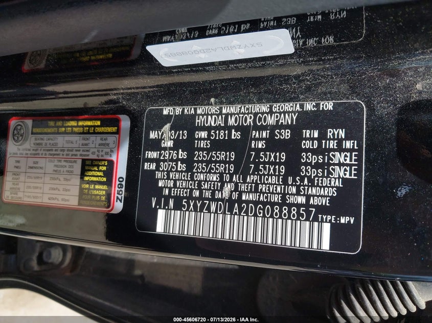 2013 Hyundai Santa fe VIN 5XYZWDLA2DG088857 IAAI salvage auction — NORMAL WEAR, Clear (Massachusetts), sold $50 on 2026-07-22 (photo 9)