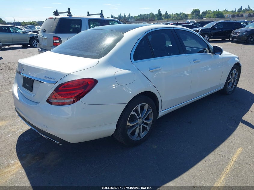 2016 Mercedes-benz C-klasse VIN 55SWF4KB2GU125588 IAAI salvage auction — LEFT FRONT, Wait Title, sold $5,200 on 2026-08-24 (photo 4)
