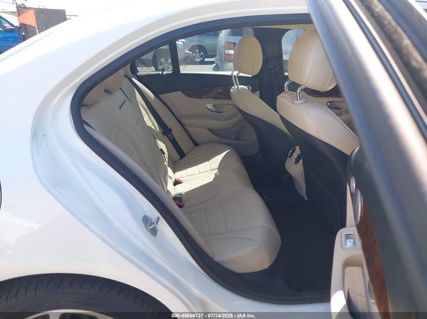 2016 Mercedes-benz C-klasse VIN 55SWF4KB2GU125588 IAAI salvage auction — LEFT FRONT, Wait Title, sold $5,200 on 2026-08-24 (photo 8)