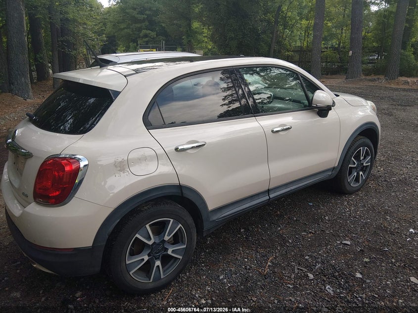 2016 Fiat 500x VIN ZFBCFYBT1GP377118 IAAI salvage auction — NORMAL WEAR, Clear (Virginia), sold $1,550 on 2026-07-14 (photo 4)