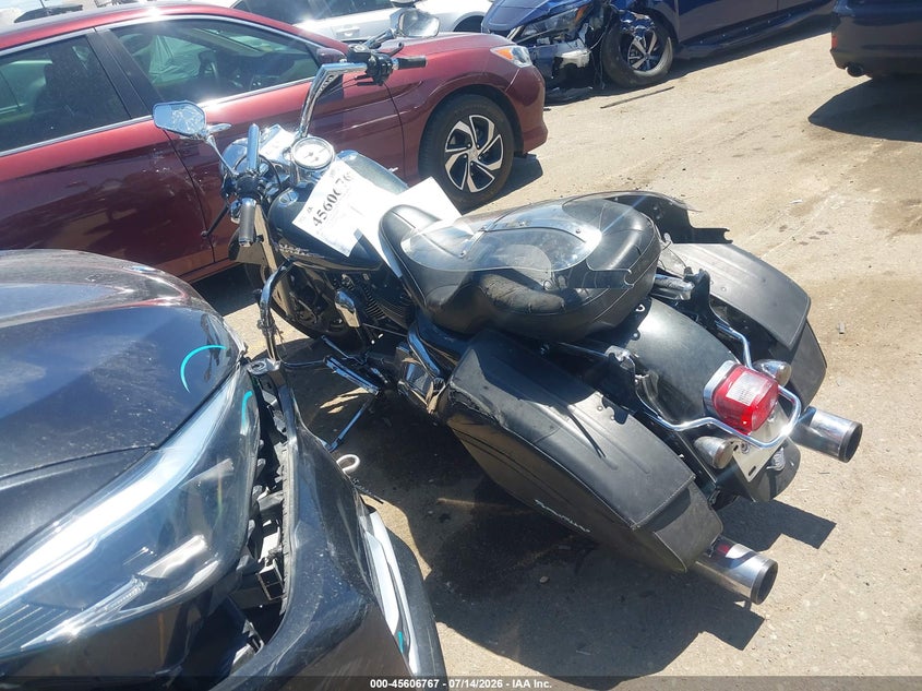 2005 Harley-davidson Road king VIN 1HD1FYW125Y708419 IAAI salvage auction — LEFT & RIGHT, Salvage (Colorado), sold $550 on 2026-09-04 (photo 2)