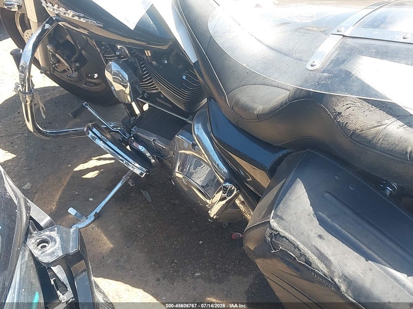 2005 Harley-davidson Road king VIN 1HD1FYW125Y708419 IAAI salvage auction — LEFT & RIGHT, Salvage (Colorado), sold $550 on 2026-09-04 (photo 9)