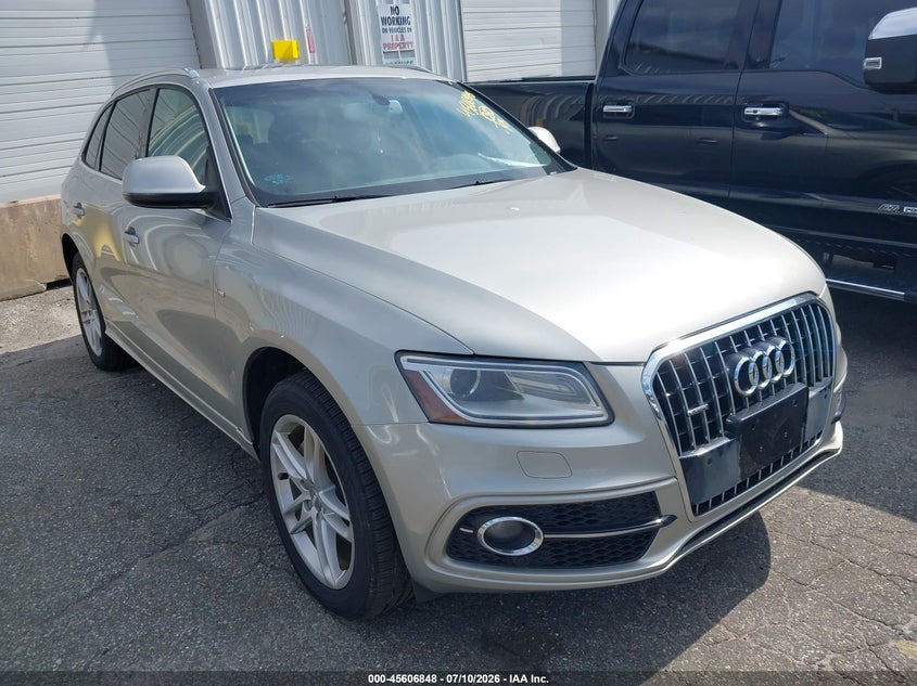 2013 Audi Q5 VIN WA1DGAFP1DA032375 IAAI salvage auction — NORMAL WEAR, Clear (Rhode Island), sold $1,450 on 2026-07-21 (photo 1)