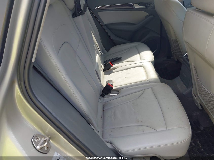2013 Audi Q5 VIN WA1DGAFP1DA032375 IAAI salvage auction — NORMAL WEAR, Clear (Rhode Island), sold $1,450 on 2026-07-21 (photo 8)