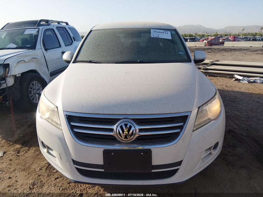 2011 Volkswagen Tiguan VIN WVGAV7AX0BW534427 IAAI salvage auction — NORMAL WEAR, Clear-Dealer Only (Arizona), sold $175 on 2026-07-28 (photo 6)
