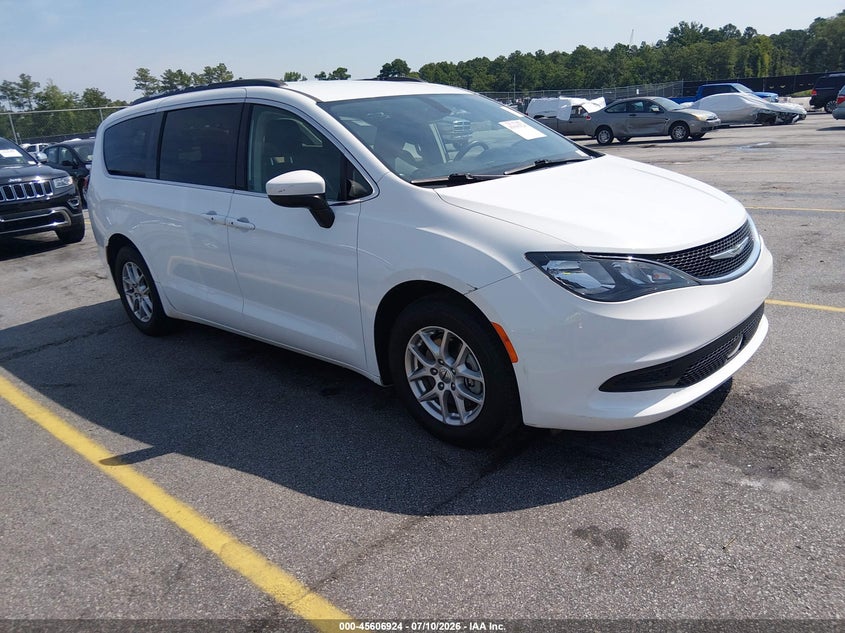 2021 Chrysler Voyager VIN 2C4RC1DGXMR506734 — IAAI salvage auction photo