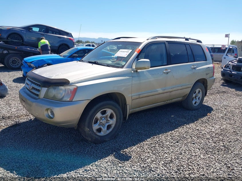2002 Toyota Highlander VIN JTEHF21A220068819 IAAI salvage auction — NORMAL WEAR, Peddle Clear Public-Restricted (Oregon), sold $75 on 2026-07-27 (photo 2)