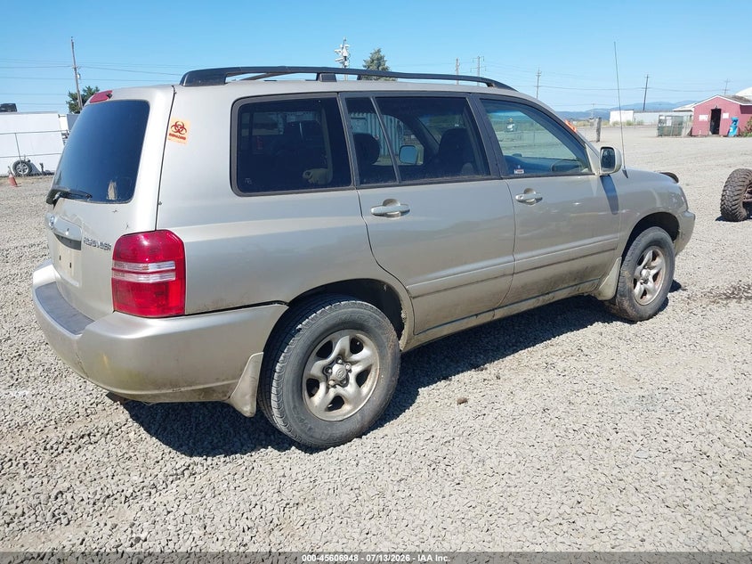 2002 Toyota Highlander VIN JTEHF21A220068819 IAAI salvage auction — NORMAL WEAR, Peddle Clear Public-Restricted (Oregon), sold $75 on 2026-07-27 (photo 4)