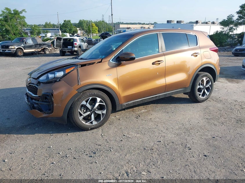 2020 Kia Sportage VIN KNDPMCAC1L7632613 IAAI salvage auction — RIGHT SIDE, Salvage (Pennsylvania), sold $2,650 on 2026-07-31 (photo 2)