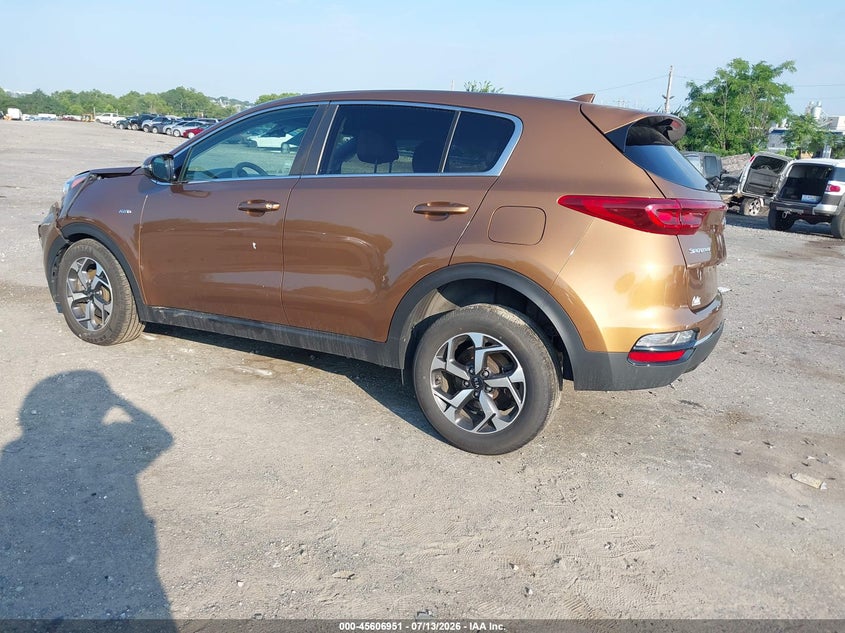 2020 Kia Sportage VIN KNDPMCAC1L7632613 IAAI salvage auction — RIGHT SIDE, Salvage (Pennsylvania), sold $2,650 on 2026-07-31 (photo 3)